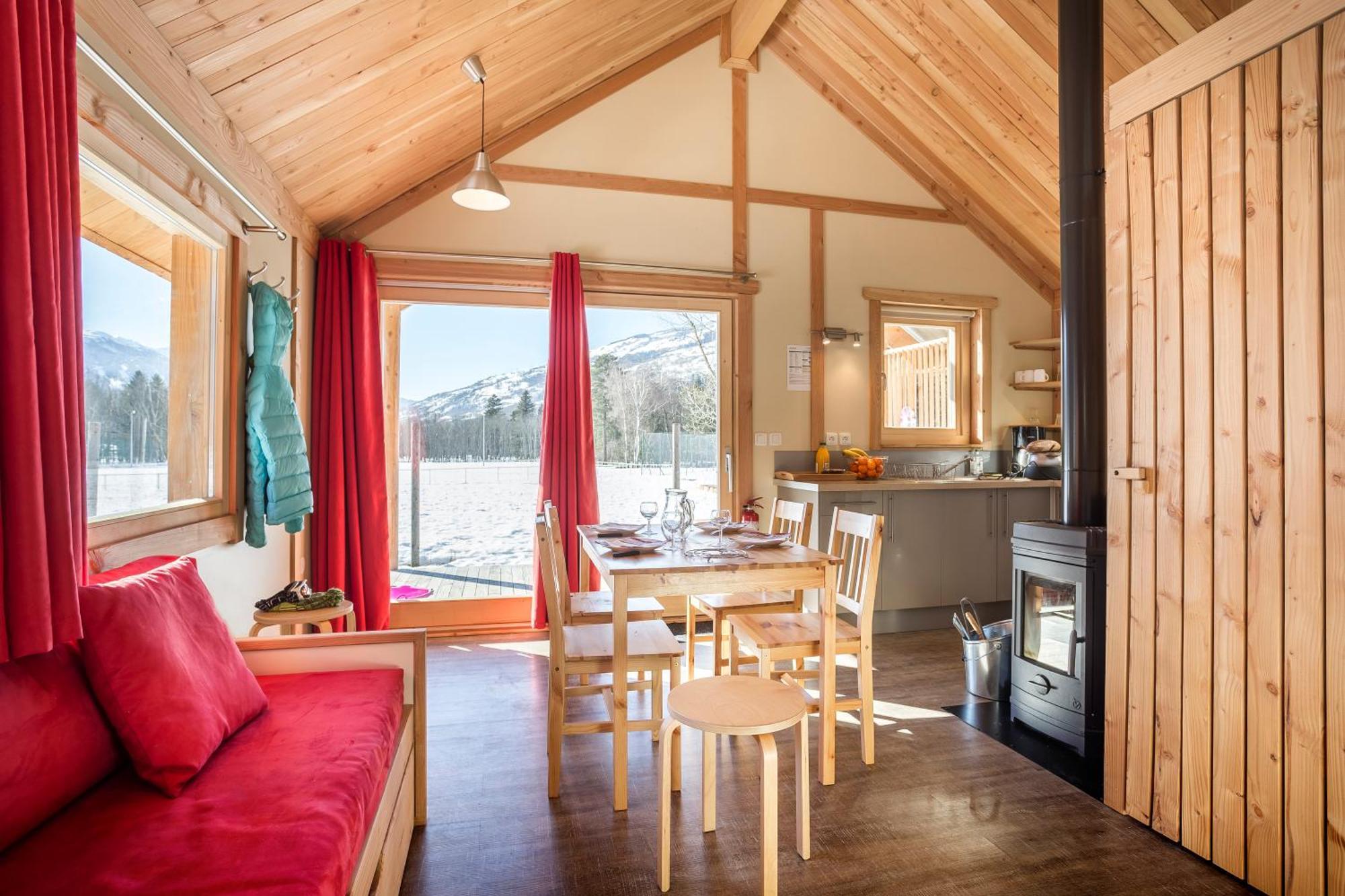 Huttopia Bozel En Vanoise Екстериор снимка