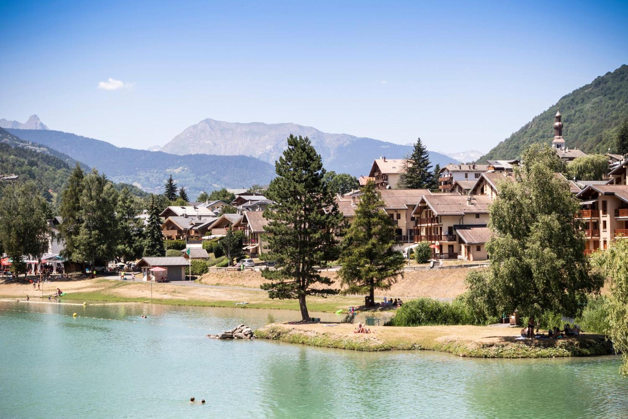 Huttopia Bozel En Vanoise Екстериор снимка