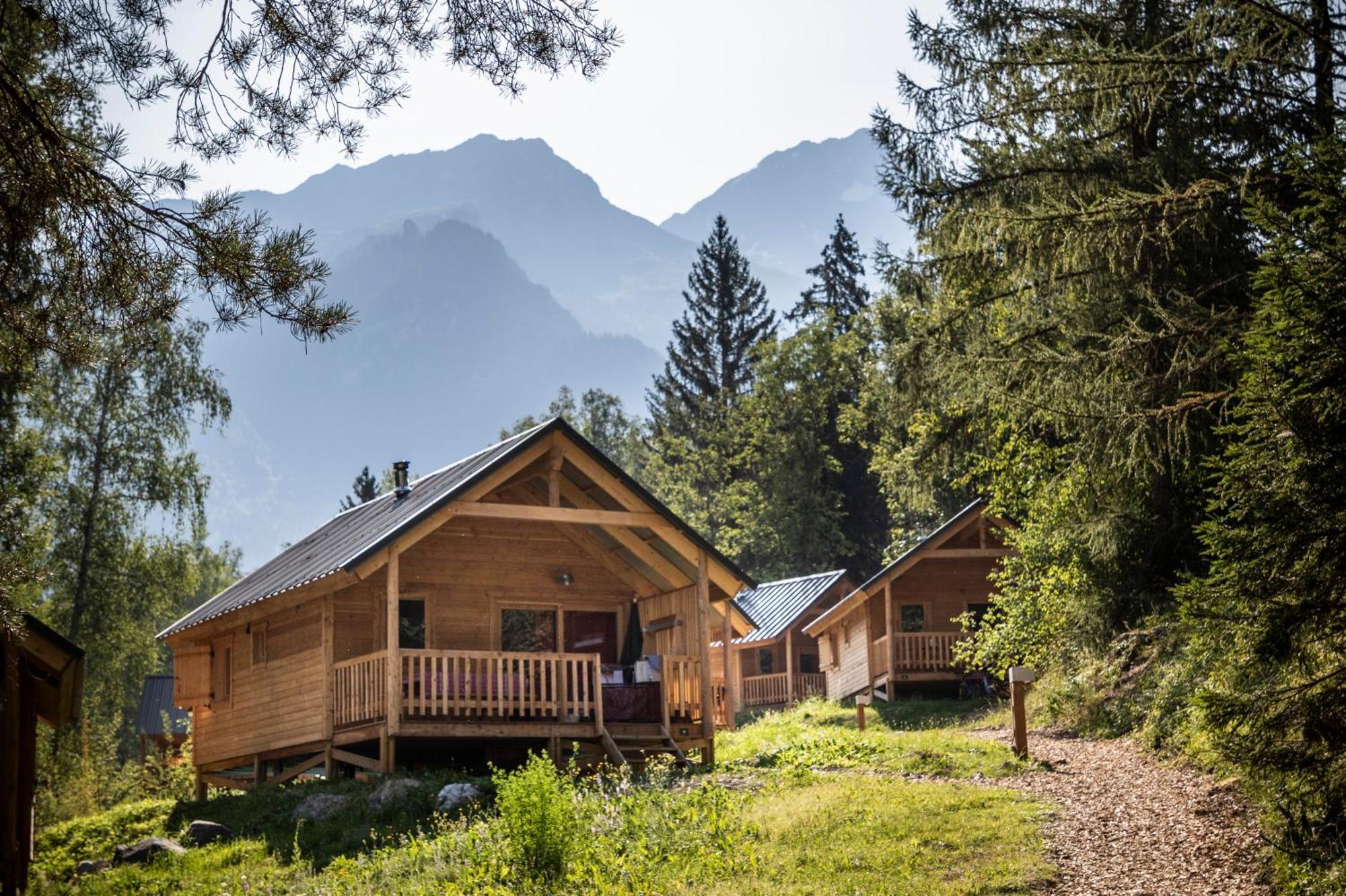 Huttopia Bozel En Vanoise Екстериор снимка